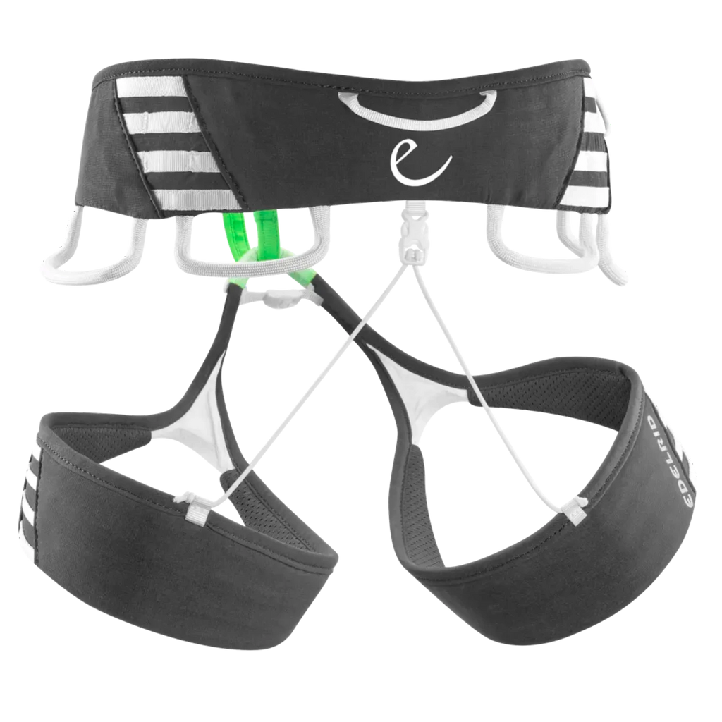 Arnés de escalada ultraligero 4c+ Ace en color negro con tecnología 3D-Vent Lite para alpinismo y escalada en hielo.