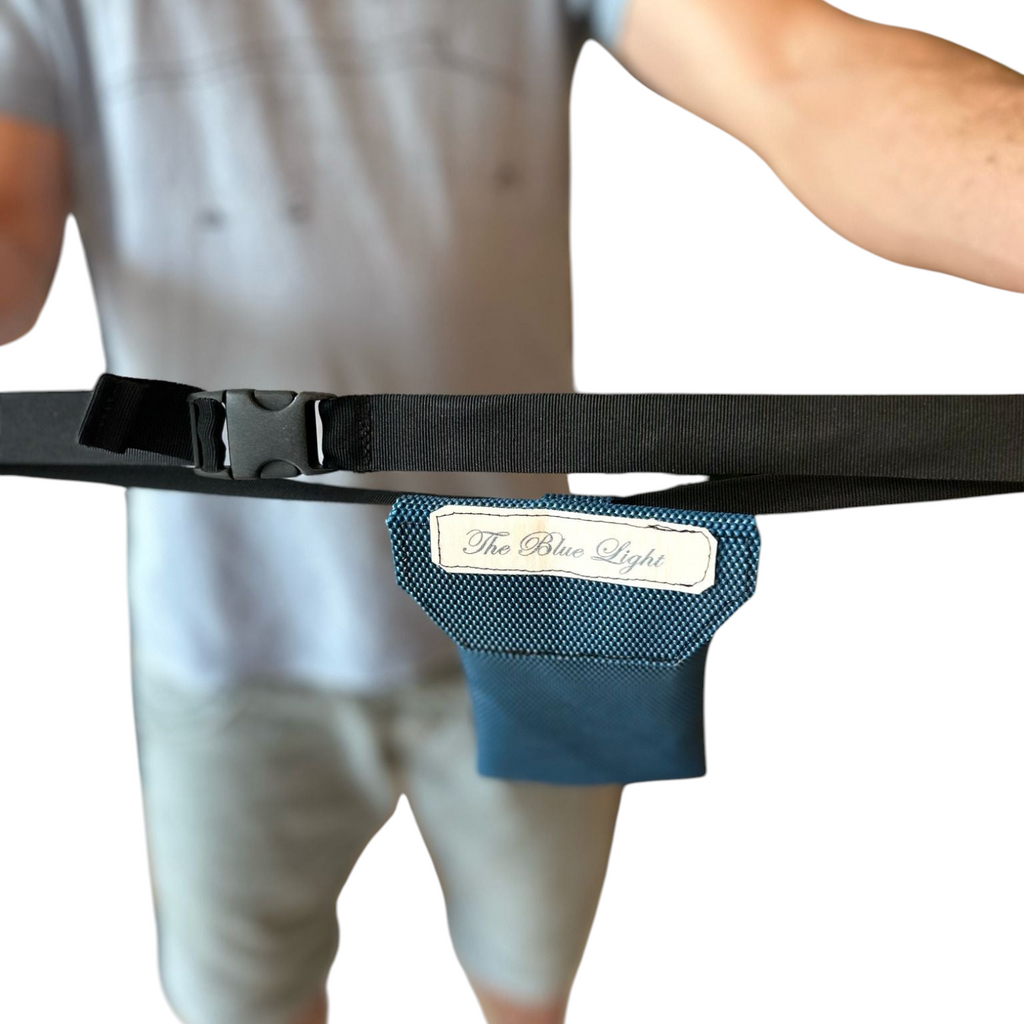 Porte-téléphone bleu 4c+ pour escalade en grande voie avec ceinture ajustable et étiquette The Blue Light