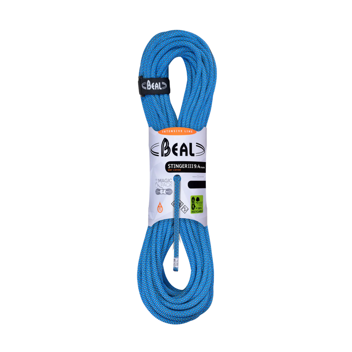 Corde d’escalade Beal Stinger 9.4 Unicore Dry Cover bleue, corde lovée avec étiquette Beal sur fond sombre