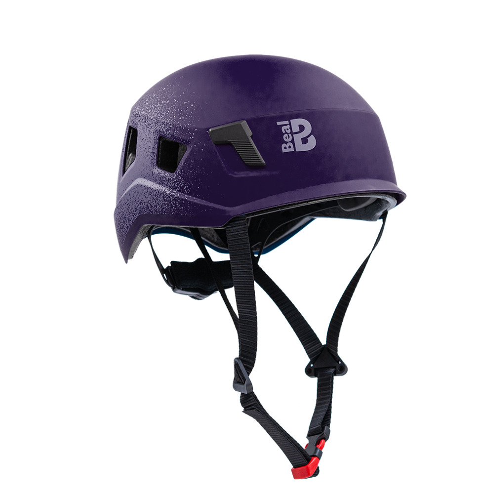 Casque d'escalade Beal Bobbie couleur cassis avec coque ABS mate, système de réglage par molette et clips frontaux 4c+