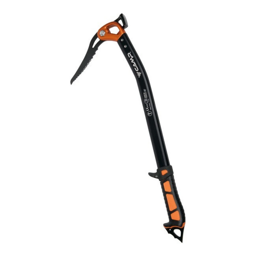 Piolet technique CAMP X-Light Hammer noir et orange, vue complète sur fond blanc