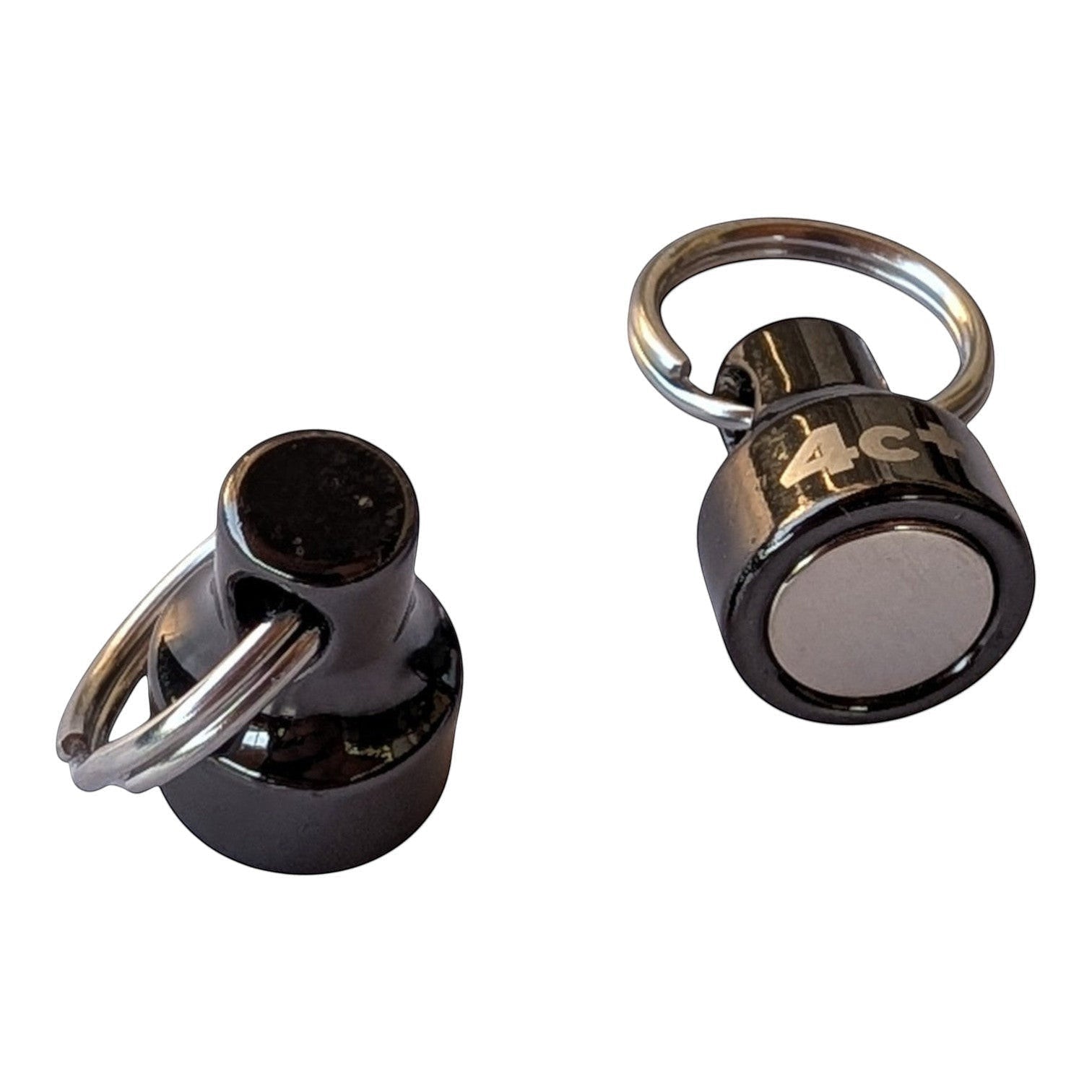 Détail du système magnétique Clipmag 4c+ pour brosse et accessoires d'escalade.
