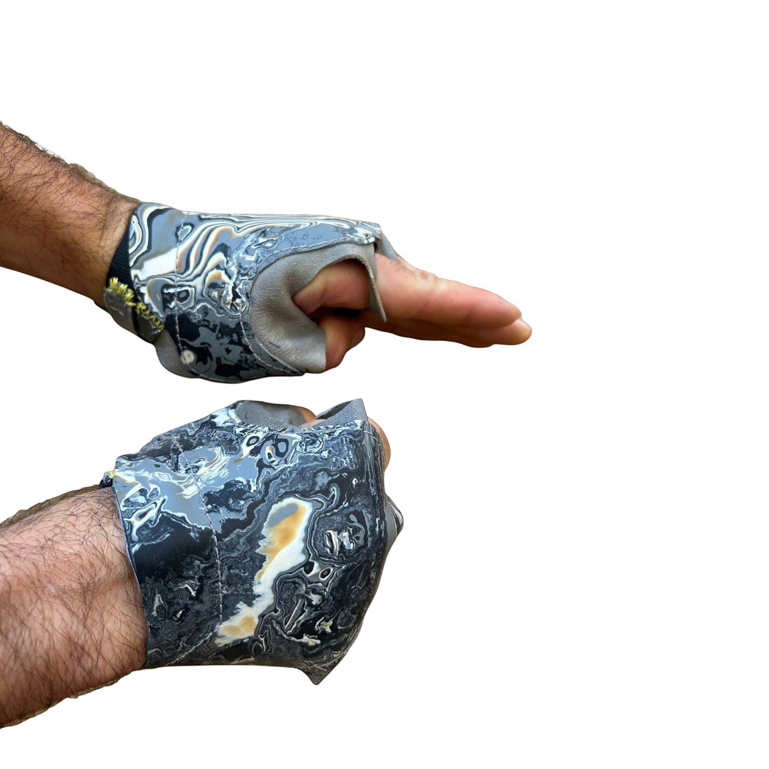 Gants de fissure 4c+ en cuir de chèvre et gomme fine et adhérente couleur gris fantaisie pour escalade en fissure (crack climbing).